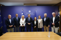 Συνάντηση του ΥπΑΑΤ Μ. Σχοινά με τις επτά Αποκεντρωμένες Διοικήσεις
