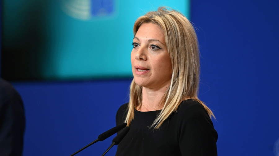 Μ. Καρυστιανού: «Εθνική διπλωματική ήττα» η υποδοχή Μητσοτάκη στην Τουρκία