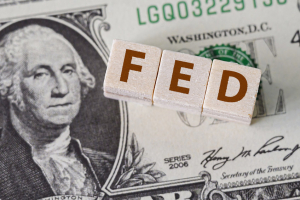 Fed: Αύξηση επιτοκίων κατά 0,50%, η μεγαλύτερη από το 2000
