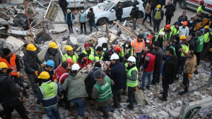 Τουρκία: Άλλοι τρεις επιζώντες ανασύρθηκαν από τα ερείπια, 12 ημέρες μετά τον σεισμό