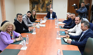 Τάκης Θεοδωρικάκος: «Αναγκαίο το πλαφόν για την προστασία της κοινωνίας από την αισχροκέρδεια»