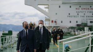 Πλακιωτάκης: Σημαντική στιγμή για τη ναυτιλία μας η ύψωση της ελληνικής σημαίας στο Kriti Future