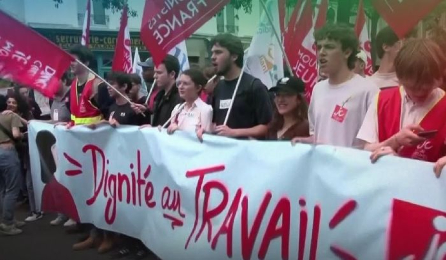 Γαλλία: Απεργίες και διαδηλώσεις κατά των δημοσιονομικών περικοπών