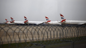 Χίθροου: Σταδιακά ξεκινούν εκ νέου oι πτήσεις από το αεροδρόμio
