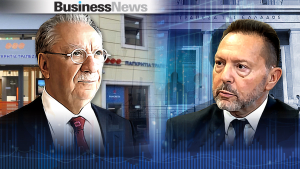 Αριστερά ο βασικός μέτοχος της Παγκρήτιας Τράπεζας Μιχάλης Σάλλας και δεξιιά ο διοικητής της Τράπεζας της Ελλάδος, Γιάννης Στουρνάρας.