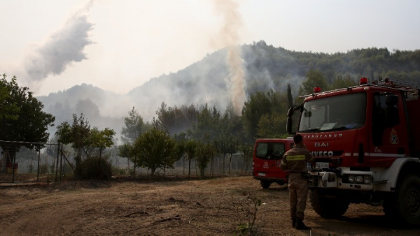 Φωτιά στην Ηλεία: Εντοπίστηκε ύποπτος για εμπρησμό