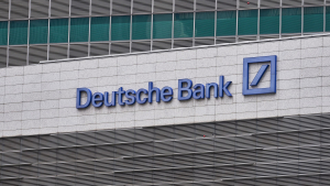 Deutsche Bank: Κεφαλαιακό κέρδος 300 εκατ. ευρώ στο δ&#039; τρίμηνο