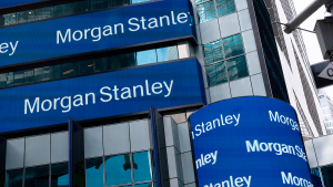 Morgan Stanley: Βλέπει θετικά την εκποίηση των τραπεζικών μετοχών του ΤΧΣ