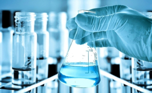 Χημικά: απλούστερους και διαφανέστερους κανόνες αξιολόγησης ασφάλειας ζητά το ΕΚ