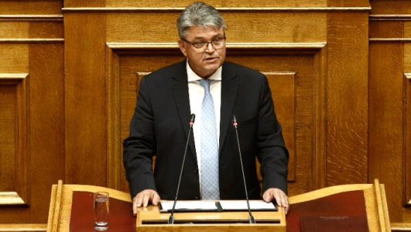 Νίκη - Νατσιός: Να προστατευθεί το «δικαίωμα του αγέννητου παιδιού»- «Όχι» στον γάμο ομοφυλόφιλων