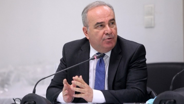 Παπαθανάσης: Ενίσχυση της επιχειρηματικότητας και σε νησιά με έως 3100 κατοίκους