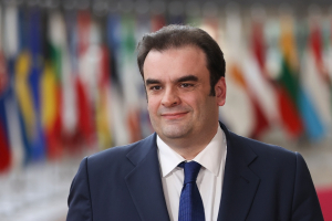Πιερρακάκης: Ενεργειακή κρίση και ανταγωνιστικότητα τα δύο βασικά θέματα συζήτησης στο Eurogroup
