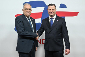 Ο Τάκης Θεοδωρικάκος με τον Πολωνό Υπουργό Οικονομικής Ανάπτυξης και Τεχνολογίας Krzysztof Michal Paszyk