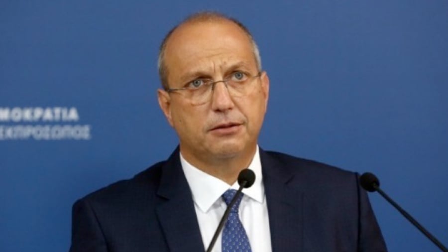 Οικονόμου: Eπίταξη ιδιωτών γιατρών τη Δευτέρα