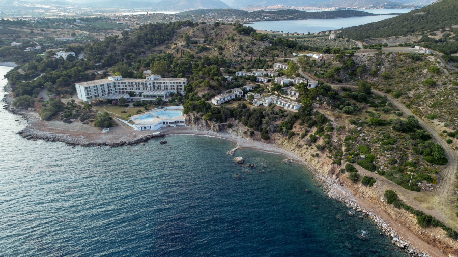 Το παλαιό ξενοδοχείο Costa Perla