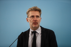 Άκης Σκέρτσος: Στην 24η θέση η Ελλάδα στον δείκτη δημοκρατίας μεταξύ 167 χωρών παγκοσμίως