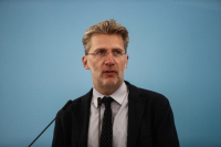 Άκης Σκέρτσος: Στην 24η θέση η Ελλάδα στον δείκτη δημοκρατίας μεταξύ 167 χωρών παγκοσμίως