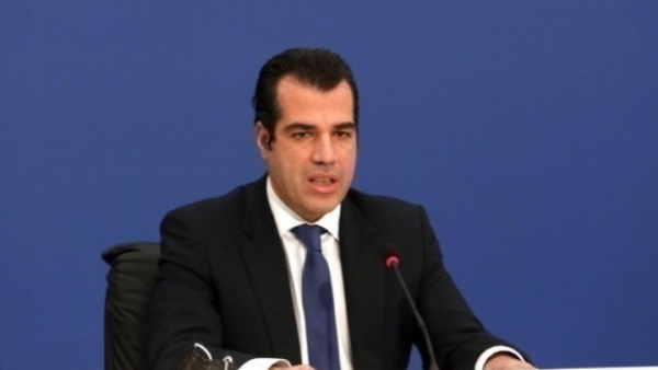 Θάνος Πλεύρης: Θα προχωρήσουμε με τη δομή για μετανάστες στο Ηράκλειο