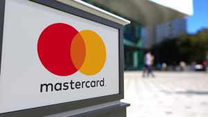 Mastercard: Επεκτείνει το Advisors Hub στην Αθήνα - Επίσκεψη Χατζηδάκη