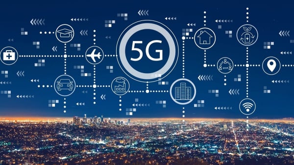 5G: Στα 7 τρισ. δολάρια η οικονομική αξία μέχρι το 2030