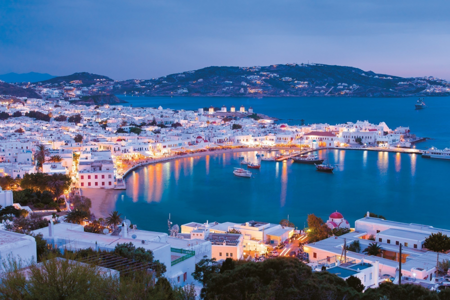 Μύκονος: Γιατί οι Γερμανοί τη θεωρούν το ιδανικό νησί για τον... χειμώνα