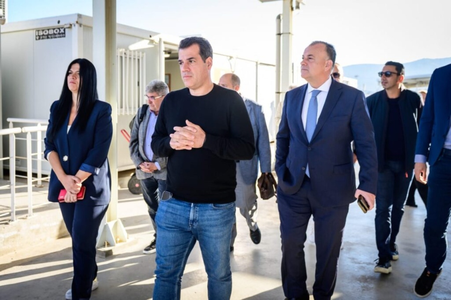 Θάνος Πλεύρης: Χρηματοδοτήσεις 18 εκατ. ευρώ στη Λέρο - Αποσυμφόρηση των δομών και νέα έργα στην Κω