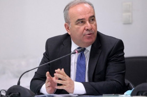 Ν. Παπαθανάσης: Καθώς προχωράμε προς το Πάσχα θεωρώ ότι θα έχουμε διόρθωση τιμών για το πασχαλινό τραπέζι