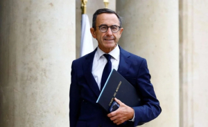 Μπρουνό Ρεταϊγιό: Ο "μακρονισμός" δεν είναι ούτε πολιτικό κίνημα, ούτε ιδεολογία, δηλώνει ο υπουργός Εσωτερικών της Γαλλίας