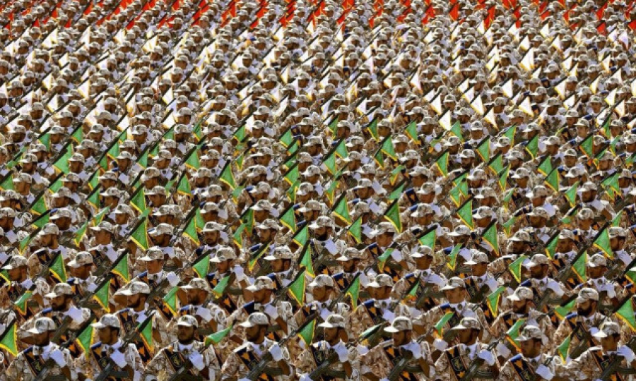 Καθημερινή: Η οικονομική δραστηριότητα των Φρουρών της Επανάστασης στην Ελλάδα