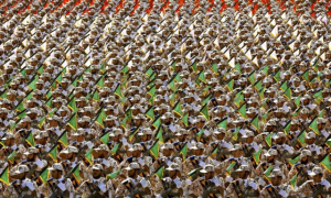 Καθημερινή: Η οικονομική δραστηριότητα των Φρουρών της Επανάστασης στην Ελλάδα