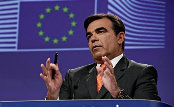 Μ. Σχοινάς: Aρχή ενός νέου κεφαλαίου για την ευρωπαϊκή ολοκλήρωση η συμφωνία για την άμυνα