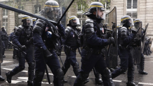 Γαλλία: Συγκρούσεις στο Παρίσι μεταξύ οπαδών και αντιπάλων του Ερντογάν