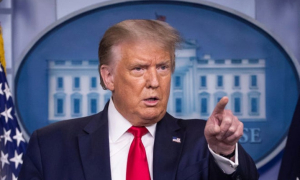 Δυσαρέσκεια Τραμπ για τα ρωσικά πλήγματα στο Κίεβο – «Βλαδίμηρε, ΣΤΑΜΑΤΑ!»