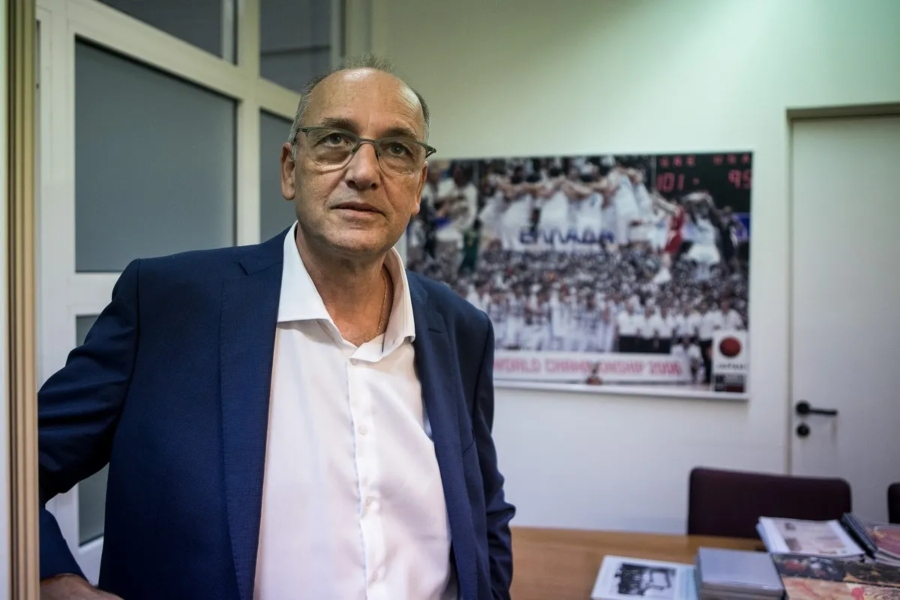Ένταλμα σύλληψης για τον Βαγγέλη Λιόλιο και μέλη ΔΣ της ΕΟΚ