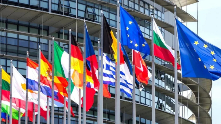 EE - Έκτακτη Σύνοδος Κορυφής: Η ατζέντα, τα αγκάθια της συζήτησης και η παρουσία Ζελένσκι