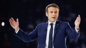Γαλλία: Προβάδισμα με 56% για τον Μακρόν σε νέα δημοσκόπηση