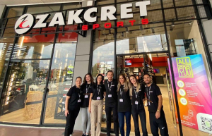 Ζakcret: Eπεκτείνει το δίκτυό της - Άνοιξε νέο κατάστημα στην Κομοτηνή