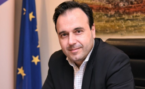 Δ. Παπαστεργίου: «Η Ελλάδα πρωταγωνιστεί στην αξιοποίηση της ΤΝ» - Case study της Microsoft το σύστημα ΑΙ του Κτηματολογίου