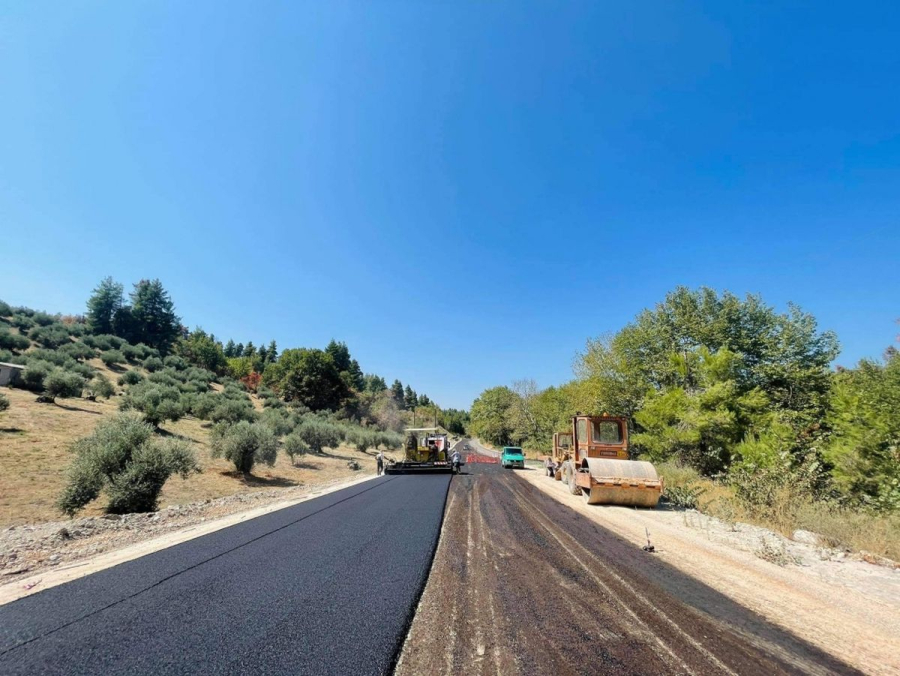 Προχωρούν δυο ακόμα οδικά έργα στην Εύβοια - Στόχος η βελτίωση των οδικών συνθηκών στην Περιφέρεια