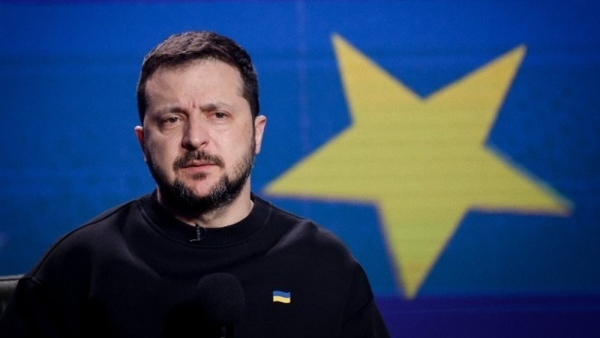Ουκρανία: Ο πρόεδρος Ζελένσκι παρουσίασε το "σχέδιο νίκης" του στο Κοινοβούλιο