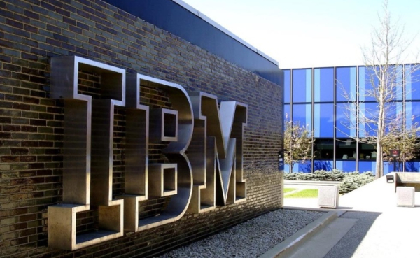 IBM: Μεγάλη κερδοφορία με ώθηση από το AI - Στα 17,55 δισ. δολάρια τα έσοδα το δ' τρίμηνο 2024