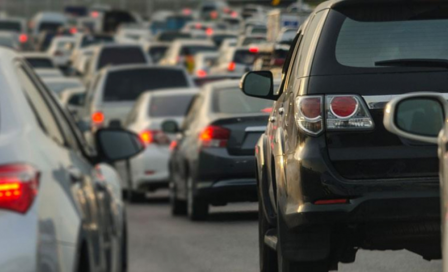 Περιορίστηκε τον Αύγουστo ο ρυθμός αύξησης των πωλήσεων των αυτοκινήτων στη χώρα