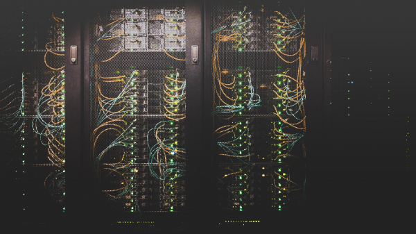 Στα 350 δισ. δολάρια οι επενδύσεις σε data center το 2026