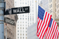 Οριακές διακυμάνσεις στην Wall Street