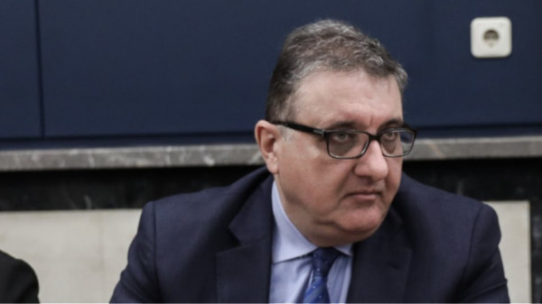 Εξαδάκτυλος: «Οχι» στο άνοιγμα, αν τα στοιχεία δεν είναι ασφαλή