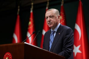 Ερντογάν: Παρελθόν ο κοινοβουλευτισμός για εμάς - Καμία υποχώρηση στη Σύνοδο του ΝΑΤΟ
