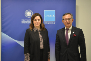 Συνάντηση Όλγας Κεφαλογιάννη με τον Πρέσβη της Σιγκαπούρης