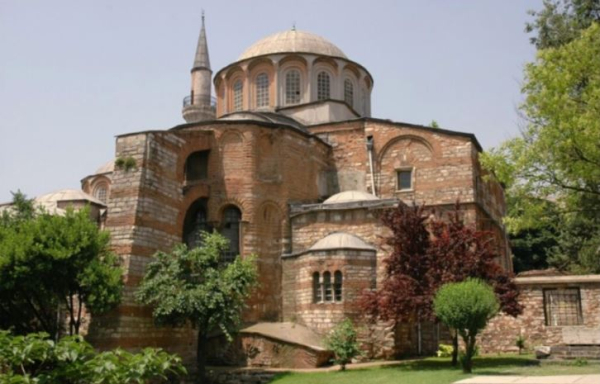 Τουρκία: Μεγάλη προσέλευση για την προσευχή της Παρασκευής στη Μονή της Χώρας