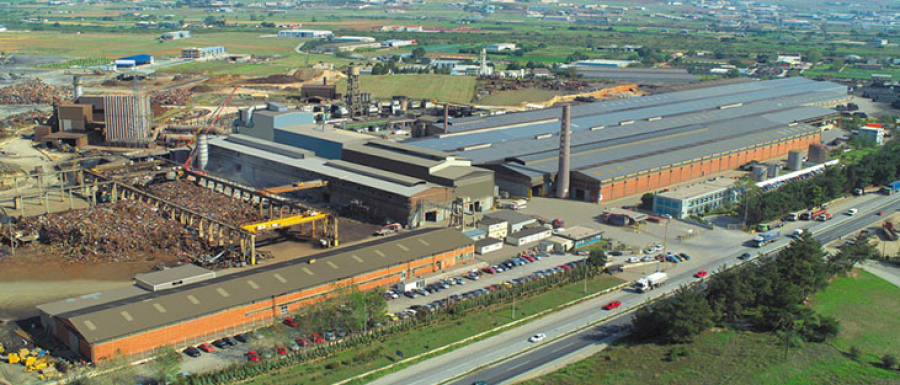 Σιδενόρ και Sovel: Πόσιμο νερό και τρόφιμα στους πληγέντες