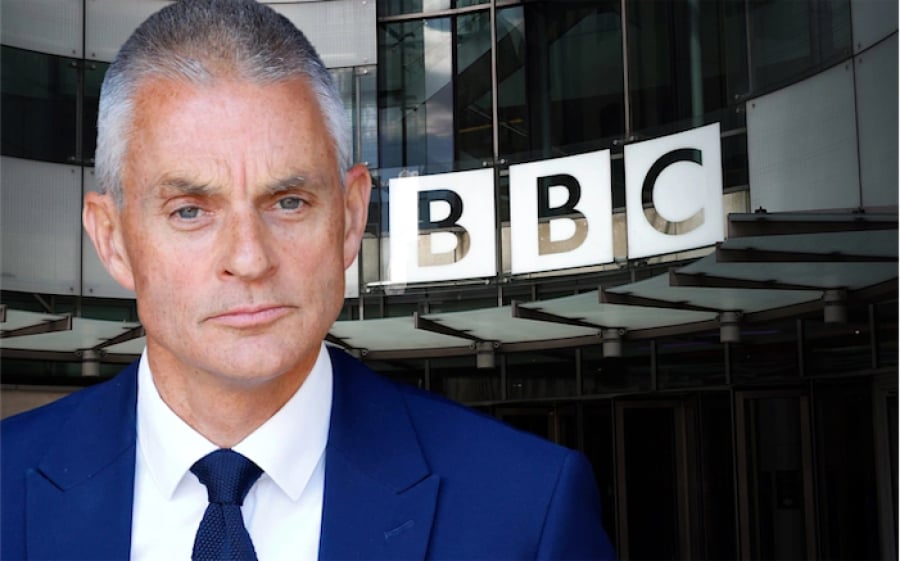 BBC-Τιμ Ντέιβι: «Οφείλουμε να αγωνισθούμε για τη δημοσιογραφία μας»